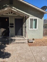 Building Photo - 624 J St