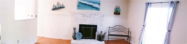 Building Photo - 3 bedroom in Gloucester County VA 23072