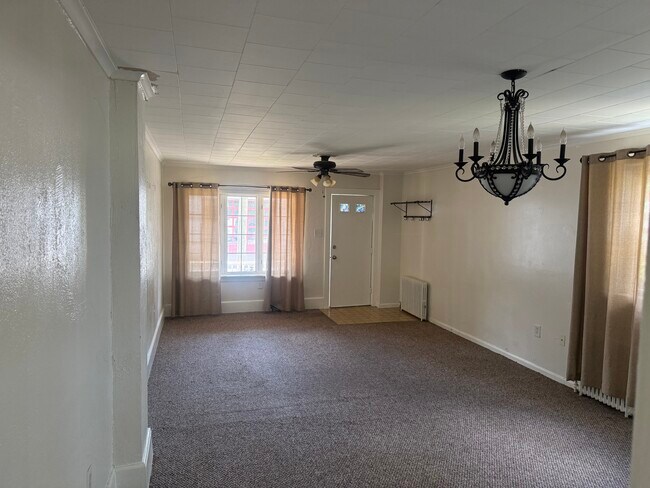 Foto del edificio - 133 W Vaughn St