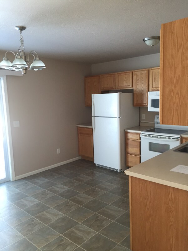 Foto del edificio - 679 Unshakeable Faith Ln N W