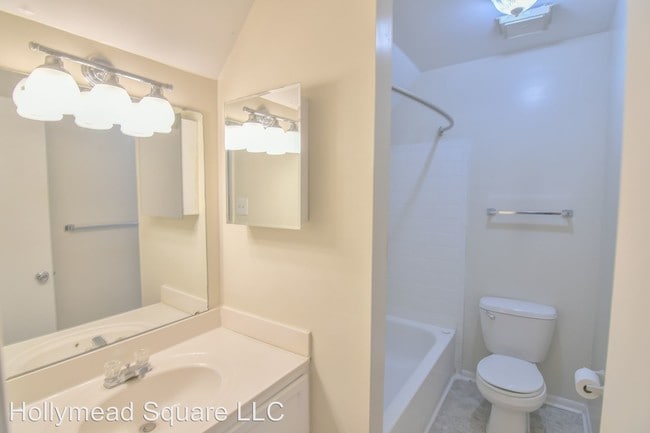 Building Photo - 2 br, 1.5 bath House - 1820 Charles Ct