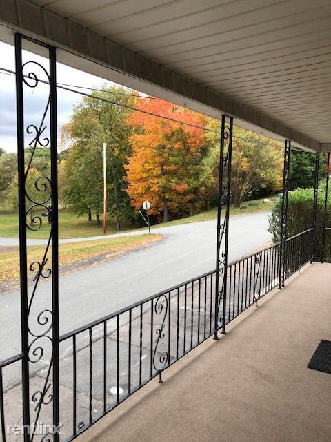 Foto del edificio - 4 br, 2 bath House - 410 High St