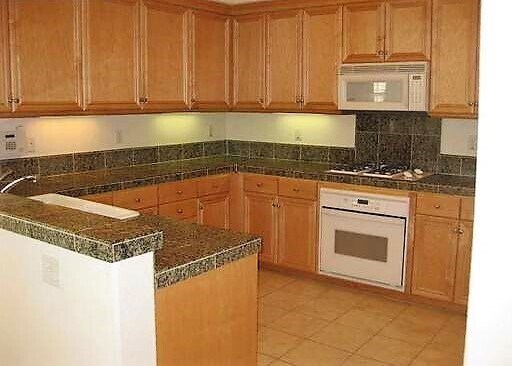 Foto del edificio - Beautiful Windemere Town Home w/ Den