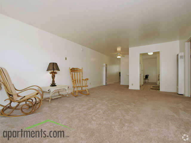 Sala de estar - St Moritz Garden Apartments