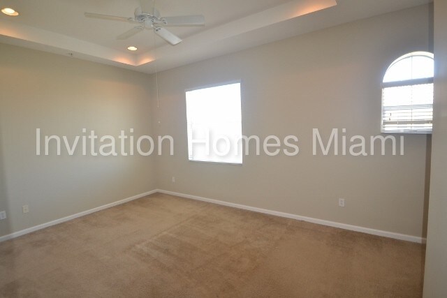 Foto del edificio - 1872 Via Granada