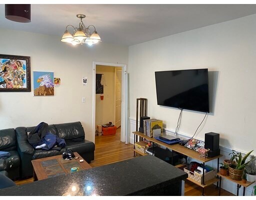 Building Photo - 222 Calumet St