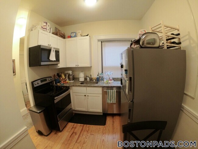 Foto del edificio - 1463 Beacon St