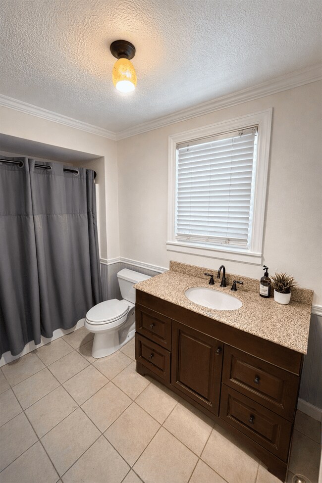 Foto del edificio - 4933 N Parma Rd