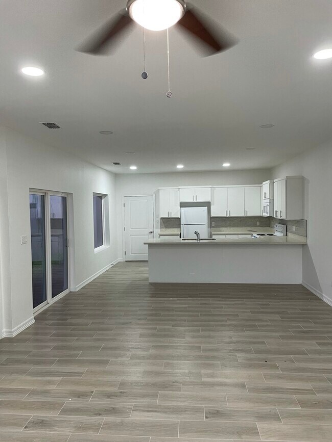 Foto del edificio - 6905 N 5th St