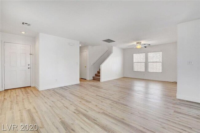 Foto del edificio - Gorgeous Northwest Three Bedroom Home!