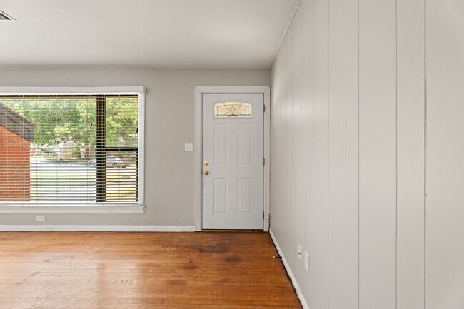Foto del edificio - 3132 NW 44th St