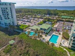 Building Photo - 9940 S Ocean Dr