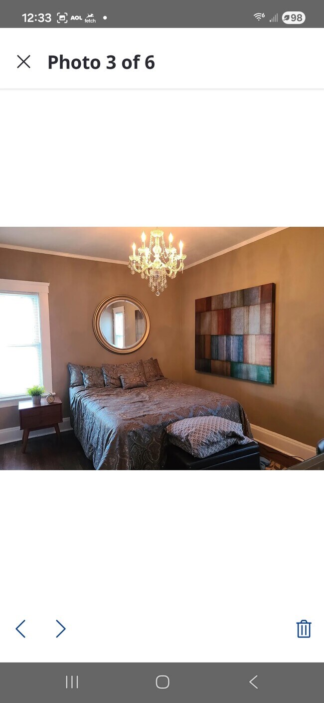 Foto del edificio - 1321 W 110th St