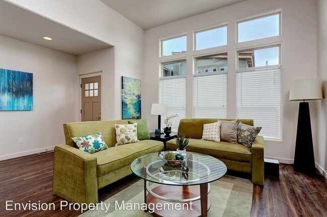 Building Photo - 2975 N Records Ave