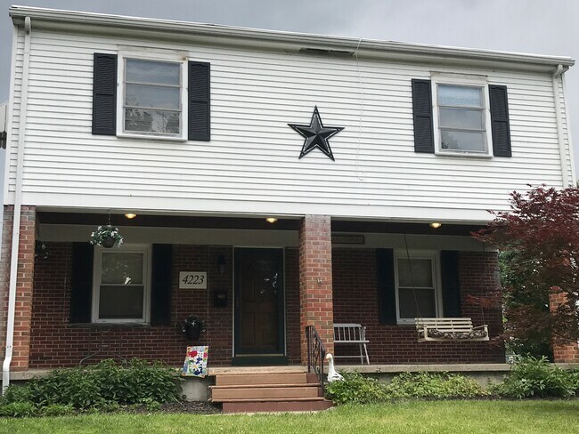 Foto del edificio - 4223 Cleveland Ave