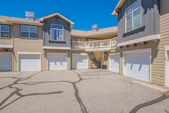 Building Photo - 2485 Fountainhead Blvd