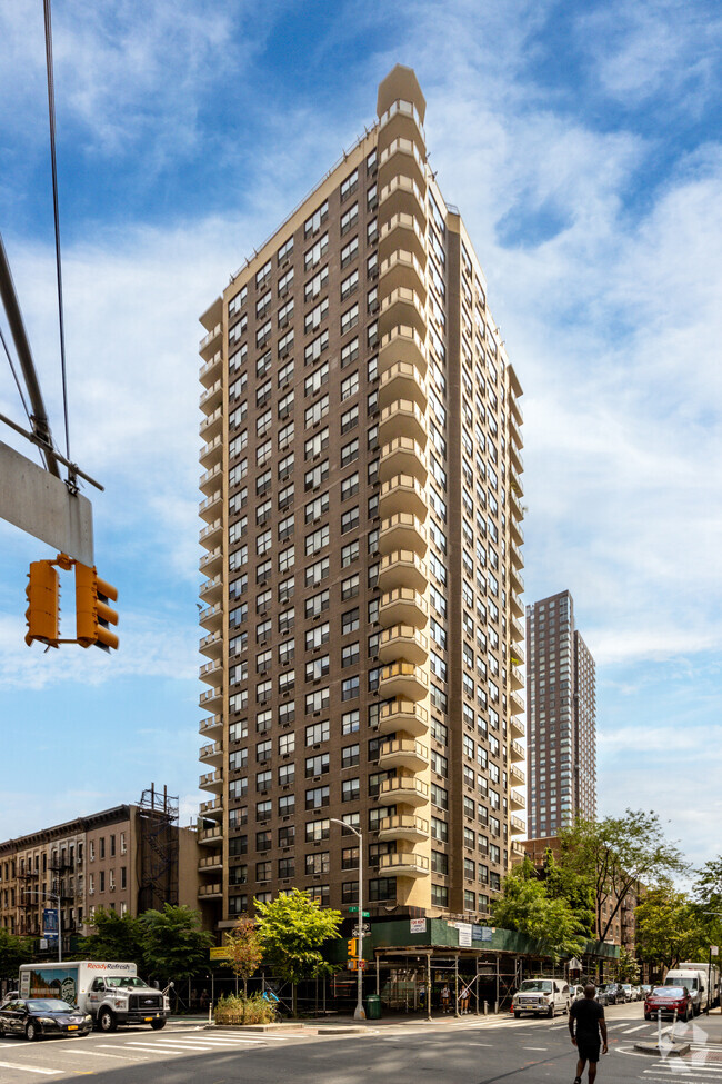 Foto del edificio - The Corniche
