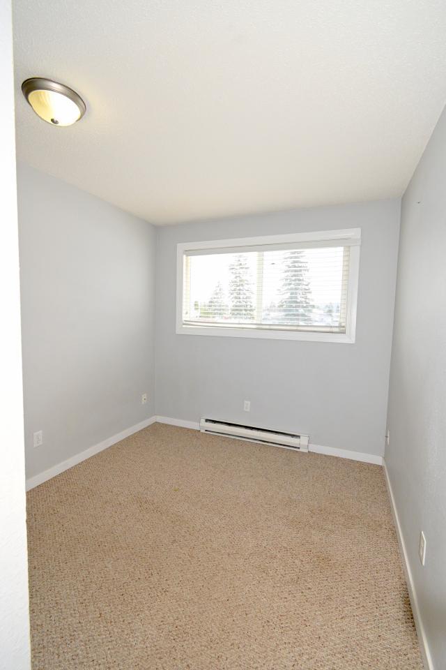 Photo du bâtiment - 2 bedroom in Prince George BC V2M 5L3