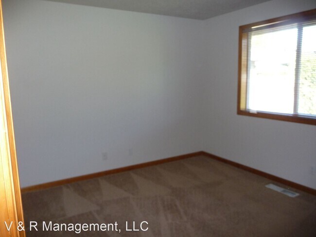 Building Photo - 3 br, 2 bath House - 1839 Tecumseh