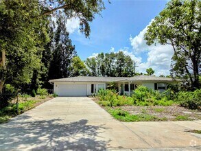 Building Photo - 3125 S Lockwood Ridge Rd