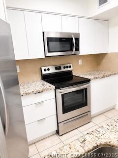 Building Photo - 15221 SW 80th St