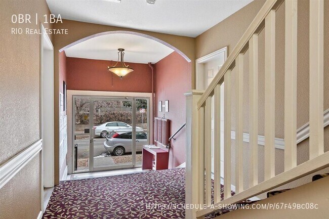 Building Photo - Cozy Studio Available in Cap Hill