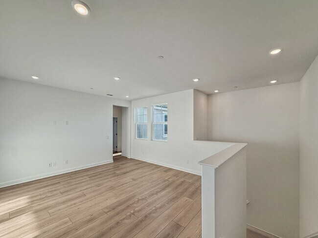 Building Photo - Beautiful 4B/4BA Newly Built Home in Ocean...
