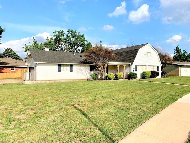 Building Photo - Refreshed & Revived!! Beautiful Home On A ...