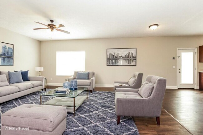 Foto del edificio - 3342 Hamberton Cir