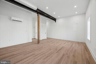 Building Photo - 808 N 3rd St