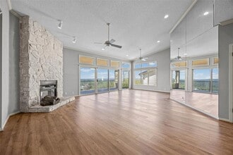 Building Photo - 114 Paragon Ct