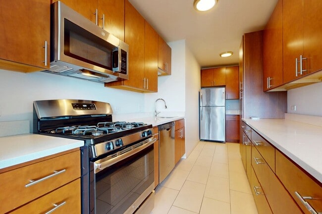 Interior Photo - Dorchester
