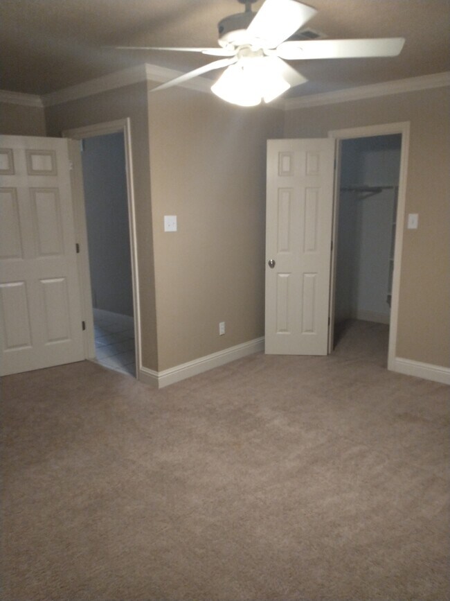 Foto del edificio - 7606 Cobblestone Terrace