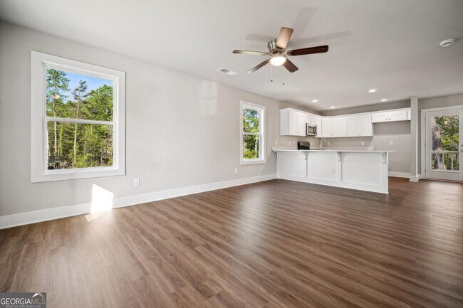 Building Photo - 6325 Crystal Cove Trail