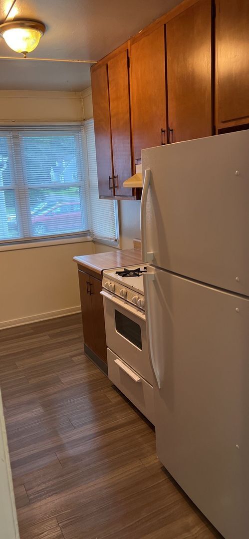 Building Photo - 3 BDRM Available August 2026;  Monthly ren...