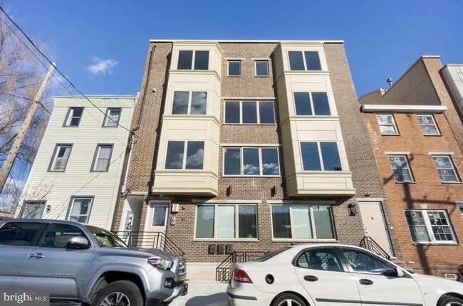 Building Photo - 41 W Wildey St