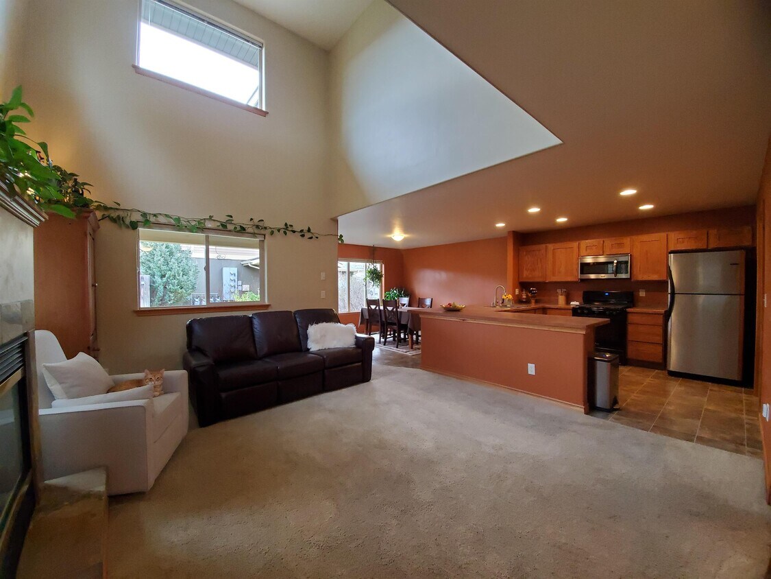 Foto principal - 389 S Ferguson Ave