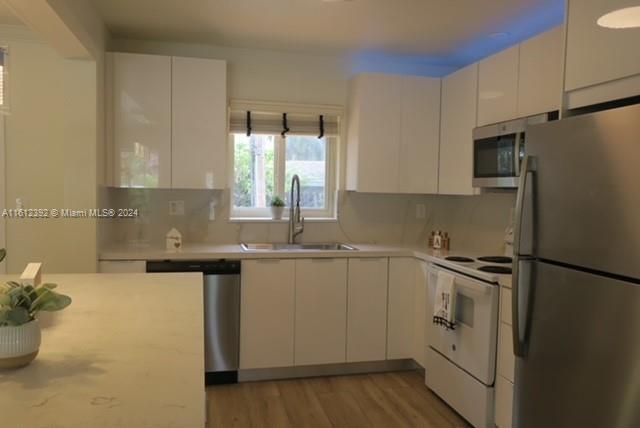 Foto del edificio - 4250 SW 74th Ave