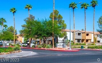 Building Photo - 3151 N Soaring Gulls Dr