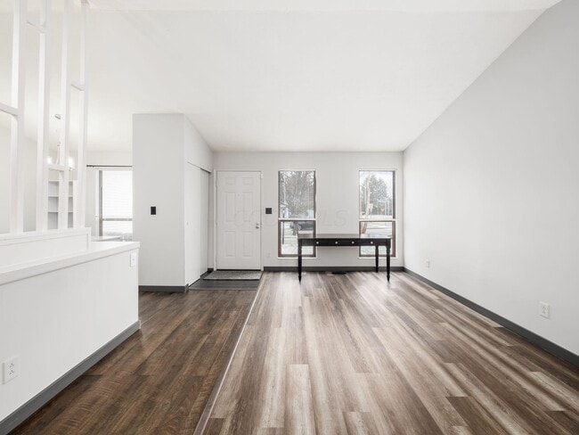 Building Photo - 7723 Stanlake Ct