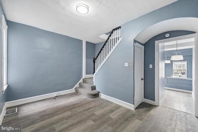 Foto del edificio - 1110 Morton Ave