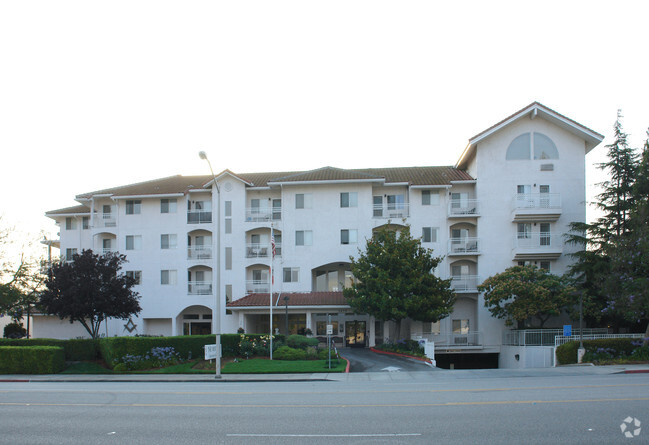 Foto del edificio - Holiday Warburton Place