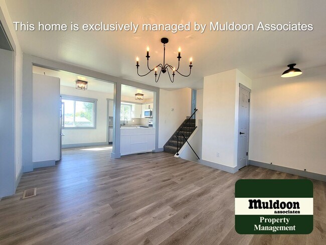 Foto del edificio - Fully Remodeled Home with Mountain Views!