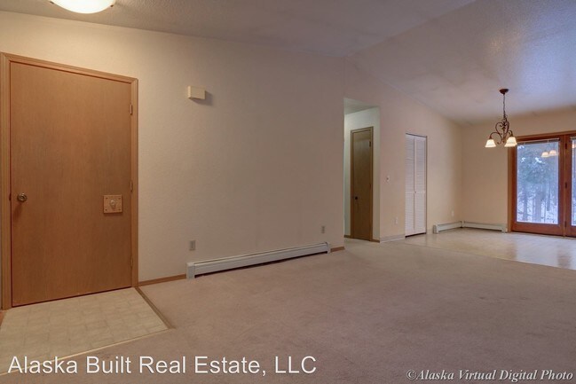 Foto del edificio - 8358 S Foxworth Dr