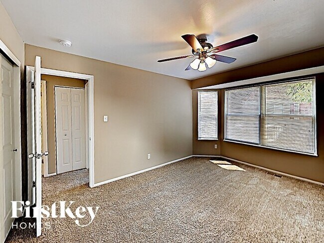 Building Photo - 1266 Garden Village Dr