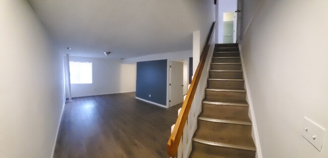 Foto del edificio - 1310 Firefly Cir