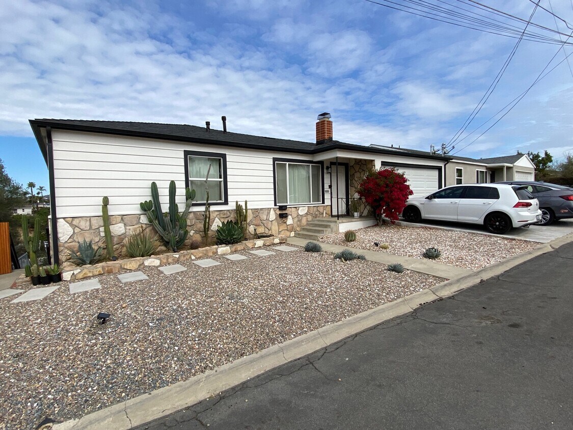 Foto principal - 4250 Blackton Dr