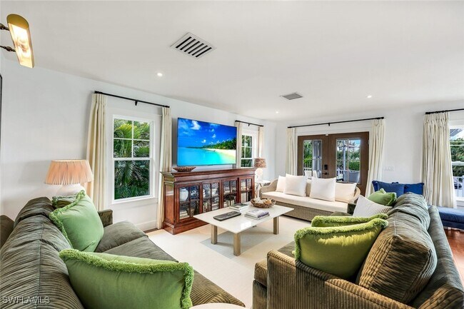 Foto del edificio - 1437 Sandpiper St