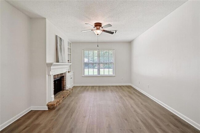 Building Photo - 401 Inspiration Ln