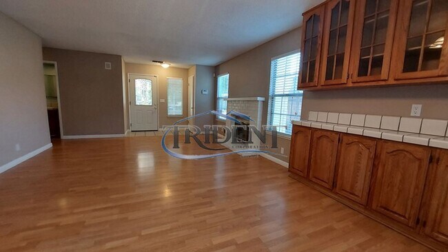 Foto del edificio - 1744 Greengate St